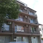 стенли Къща за гости Приморско